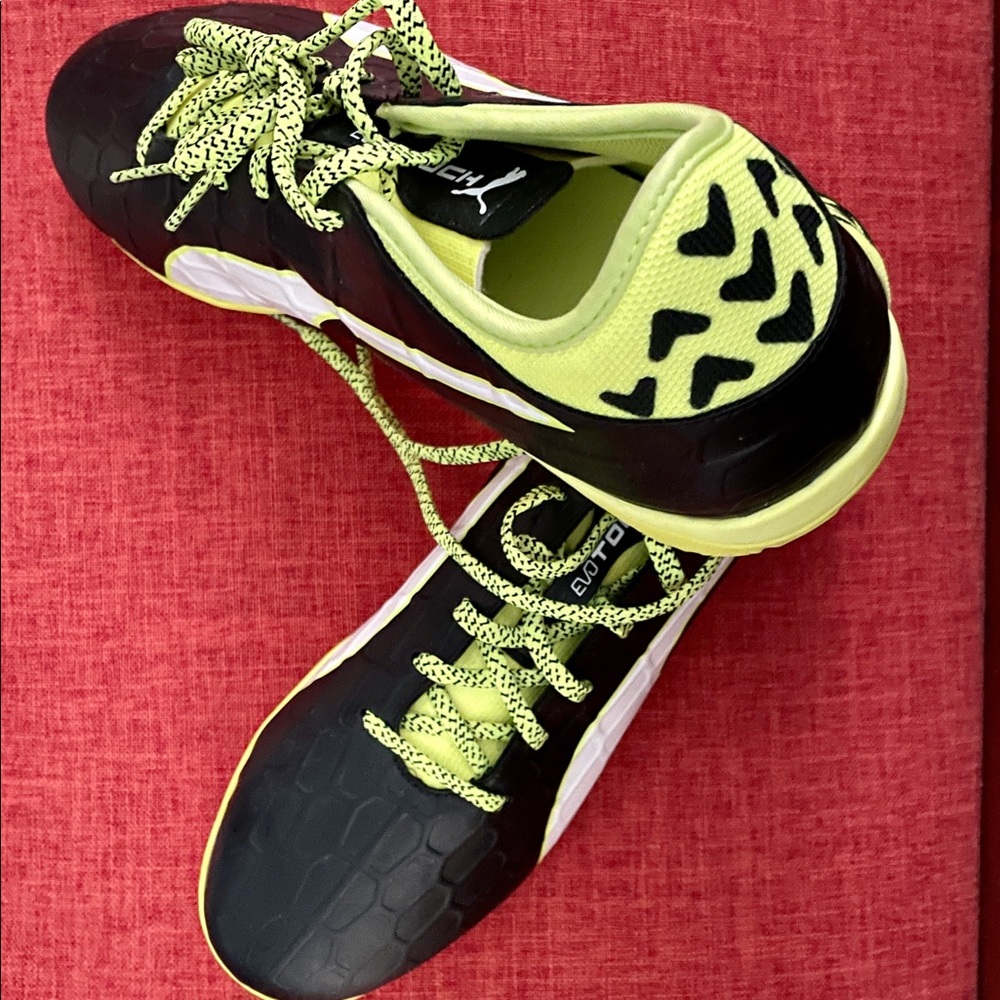 Mens Puma Evotouch 3 TT Size 10 NEW